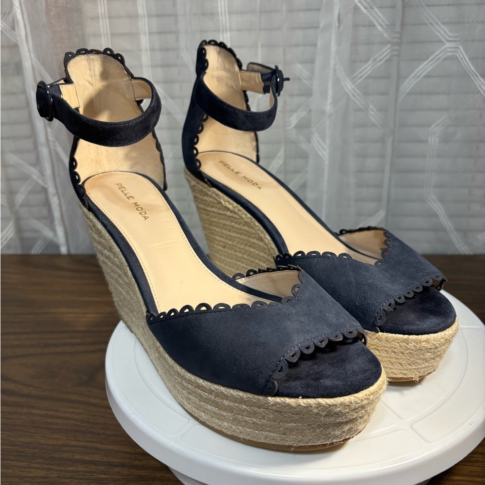 PELLE MODA Size 11 Navy 4” Wedge Espadrilles NWOT